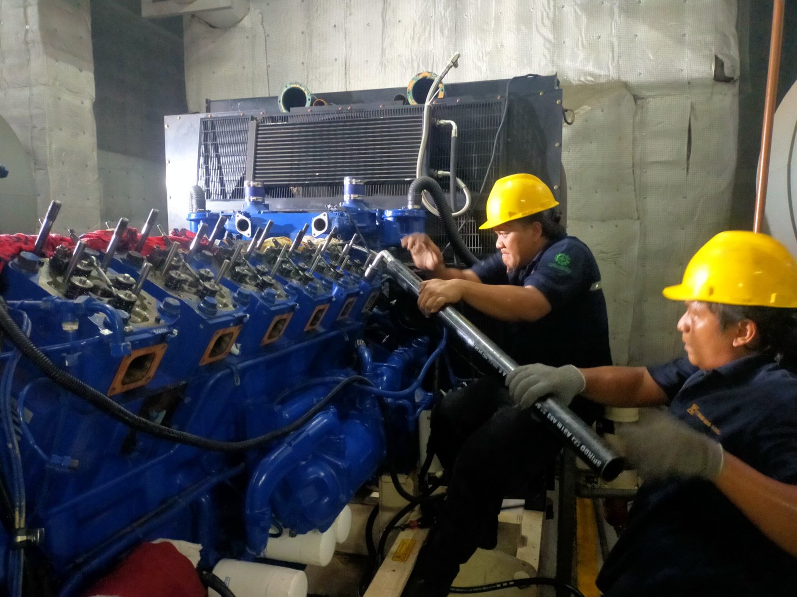 Instalasi unit Genset